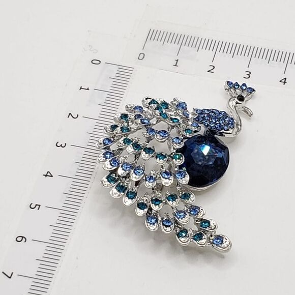 Brand New Blue Rhinestone Peacock Brooch Pin - Picture 3 of 5